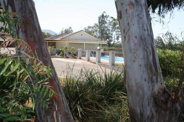 Isis Motel Scone