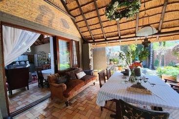 Waterhouse Guest Lodge In Waterkloof