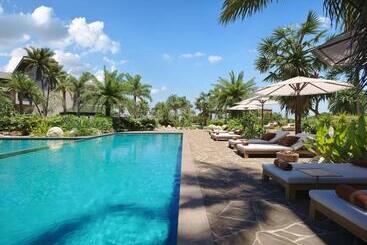 هتل Joia Aruba By Iberostar