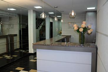 هتل Curitiba Palace Estação