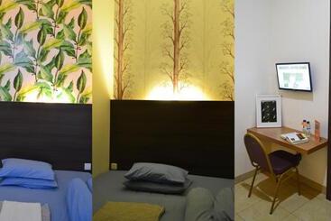 هتل Wisma Sentosa