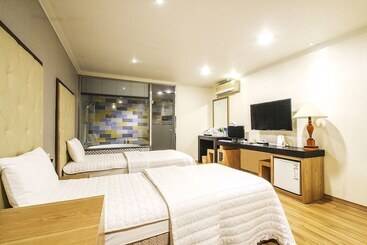 Hotel Central