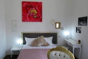 پانسیون B&b Relais Inn Lucca