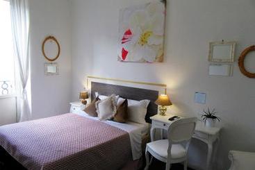 پانسیون B&b Relais Inn Lucca