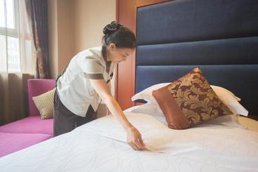 هتل Leshan Jinye