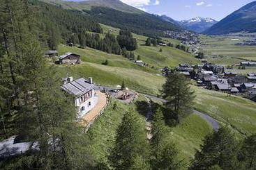 Chalet Charm