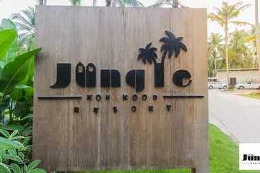 בית מלון כפרי Jungle Koh Kood Resort