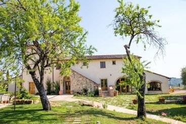 酒店 Le Buche Wine Resort & Spa