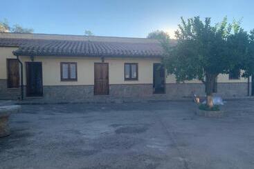 فندق صغير Hosteria La Higuera