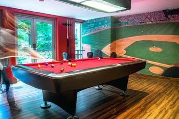 Global Luxury Suites Fenway
