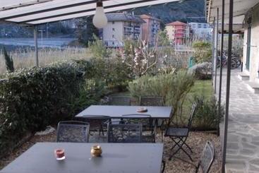 تختخواب و صبحانه Bed&Breakfast Villa Luisa