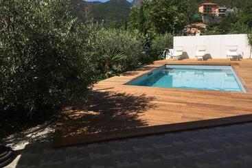 تختخواب و صبحانه Bed&Breakfast Villa Luisa