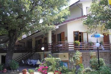 בית מלון כפרי Albergo Lago Verde