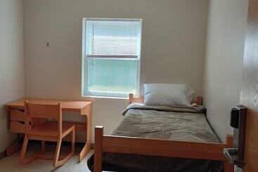 فندق صغير The Saints Suites At Nccc