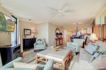 کلبه 309 B Shipwatch By Avantstay Community Pool Access!