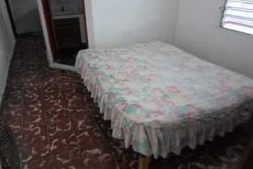 پانسیون Hostal Caribe Kairos Playa Larga
