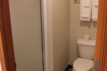 مُتل Prairie Suites