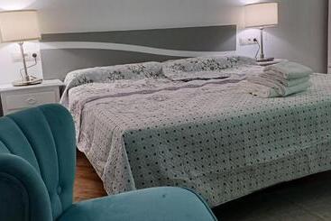 بنسيون ático 2 Dormitorios Y Apartamento 2 Dormitorios