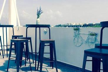 Suite 24  Boutique By Xperience S