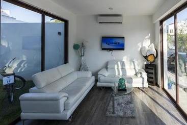 Suite 24  Boutique By Xperience S