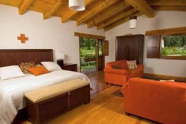 민박 San Bernardo Hotel & Spa En La Montana