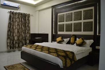 酒店 The Grand Rajwada