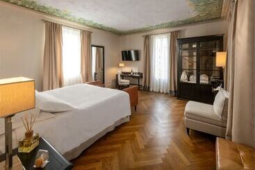 فندق Villa Pattono Wine Country Resort
