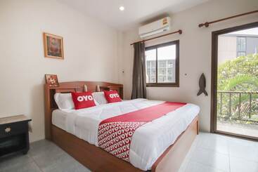 פנסיון Apinya's Place Karon By Oyo Rooms