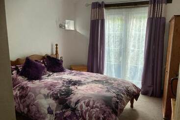 Stable Cottage   Braunton   Sleeps 4   Pet Allowed