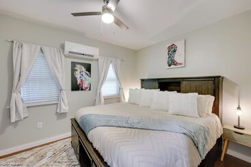 بيت ريفى Hot Springs Home W/ Yard, Walk To Bathhouse Row!