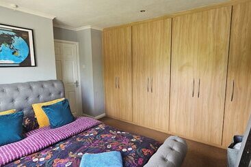 إقامة Cosy Home In Leicester