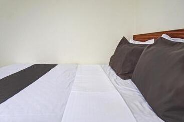 ホテル Oyo Nutan Lodging