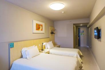 호텔 Jinjiang Inn Zhuzhou Railway Station Central Plaza