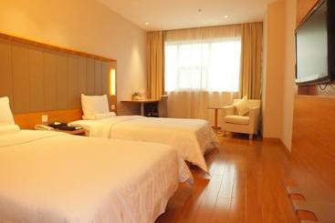Starway Hotel Jiujiang Xunyang