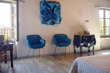 Bed and Breakfast Vale S Suite At Verezzi