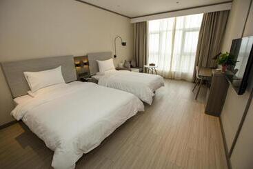 Hanting Hotel Baoji Fengxiang Yongxing Road