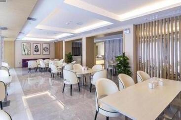 Hotell Jinjiang Inn Select Xiangyang Railway Station Qinghe Road