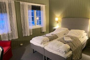 펜션 Bergtun Hotell