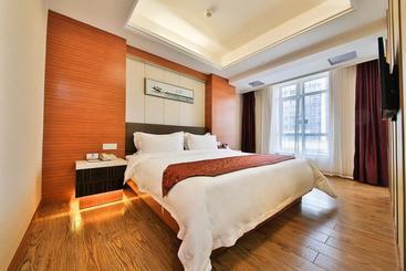 Hongyang Hotel Shenzhen North Railway Station