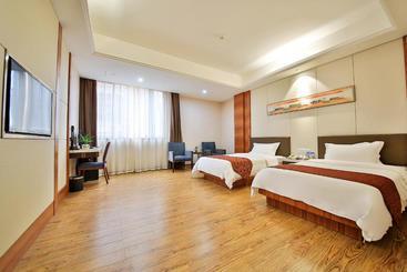 Hongyang Hotel Shenzhen North Railway Station