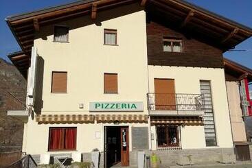 בית מלון כפרי Locanda Rita