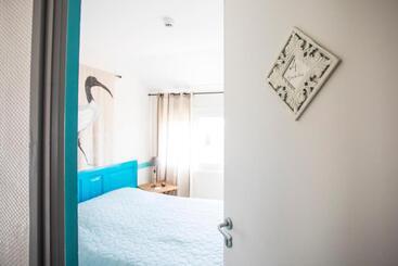 酒店 Mary Boat Trip