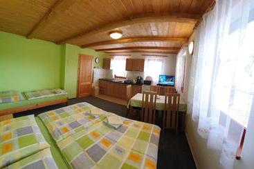 Ada Apartments