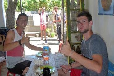 هاستل Gipsy Backpackers