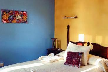 هتل Blue Mayan