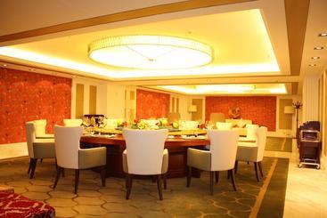 هتل Wuhan Oriental Jianguo
