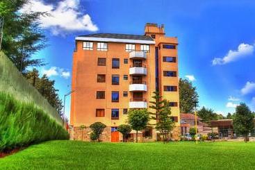 هتل Sunshine  Kericho