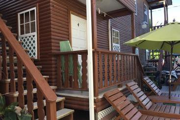 هتل Blue Wave Guest House