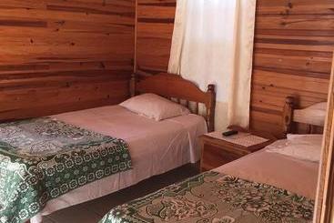 هتل Blue Wave Guest House