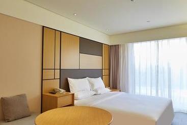 هتل Hanting Express Ningde Wanda Plaza
